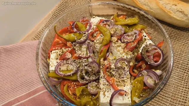 Überbackener Schafskäse mit Tomaten und Oliven