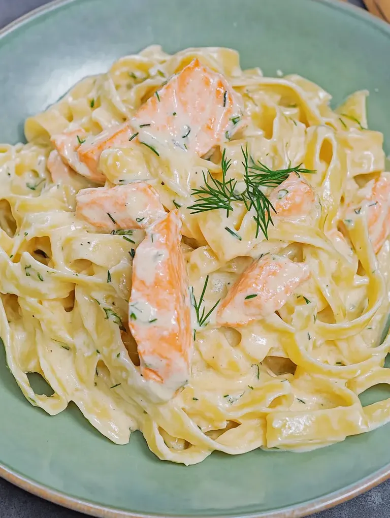 Pasta mit Lachs und Sahnesoße – Cremig und Köstlich